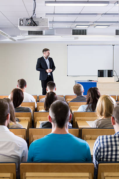 istock Class is always full when this teacher gives a lecture 600133980