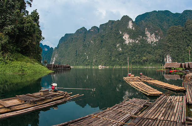 istock Scenic  landscape with bamboo rafts at Chieou Laan lake 600137224