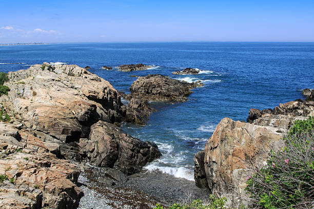 istock Landscape with Rocks of Marginal Way and Ocean, Ogunquit, Maine, 600137372
