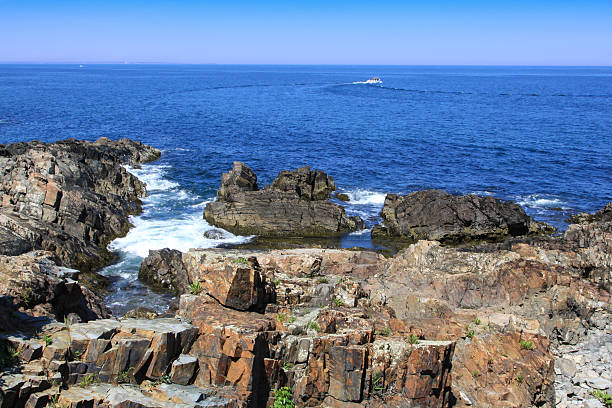 istock Landscape with Rocks of Marginal Way and Ocean, Ogunquit, Maine, 600137500