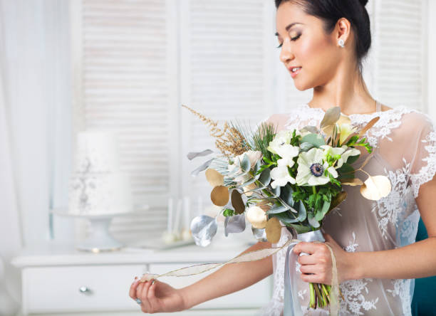istock Unusual wedding bouquet at hands of a bride 600401056
