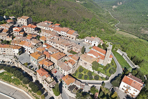 istock Civitella in Val di Chiana Tuscany 600407220