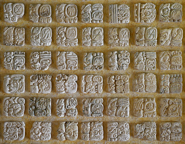 maya alphabet - hieroglyphenschrift fotos stock-fotos und bilder