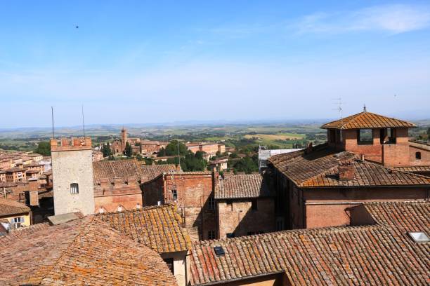 istock Looking to medieval Siena Tuscany Italy 600674912