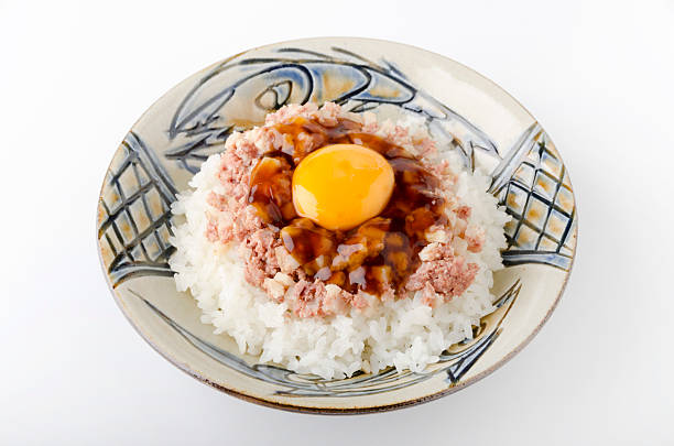 istock Corned beef hash on top of the rice 600688406
