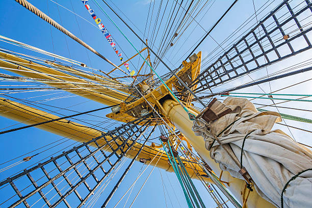 istock Mast of tall ship in a sunny day 601004370