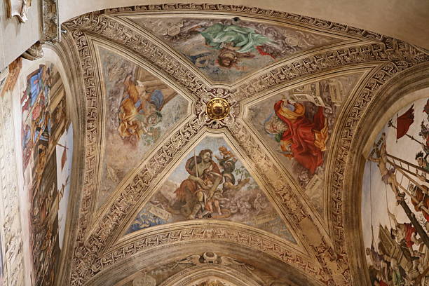 kaplica ubriachi santa maria novella basilica, florencja włochy - church of santa maria novella zdjęcia i obrazy z banku zdjęć