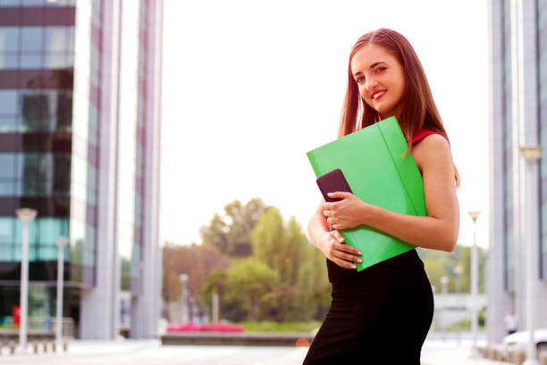 istock Business Woman 601037036