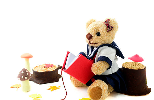 istock Image in autumn of reading 601111918