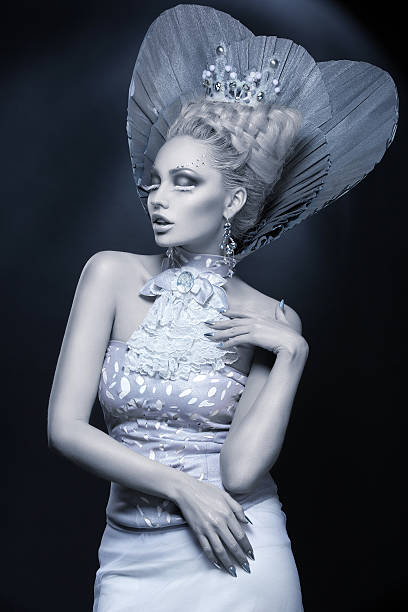 istock Portrait of winter queen 601115522