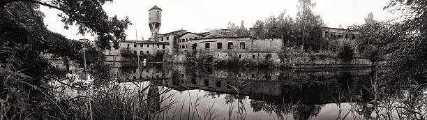 istock old Paper Factory 601133534