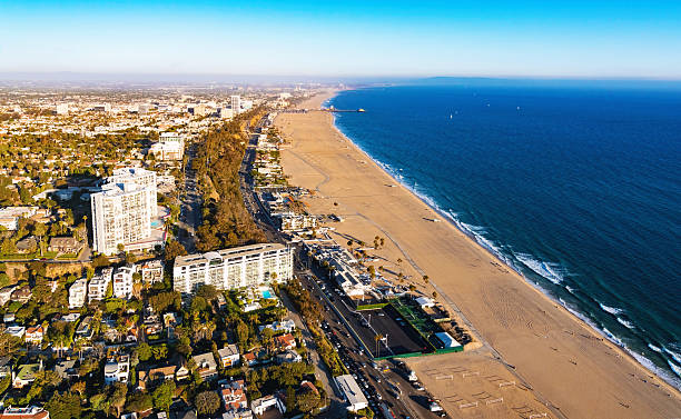 istock Santa Monica beach from above 601158306