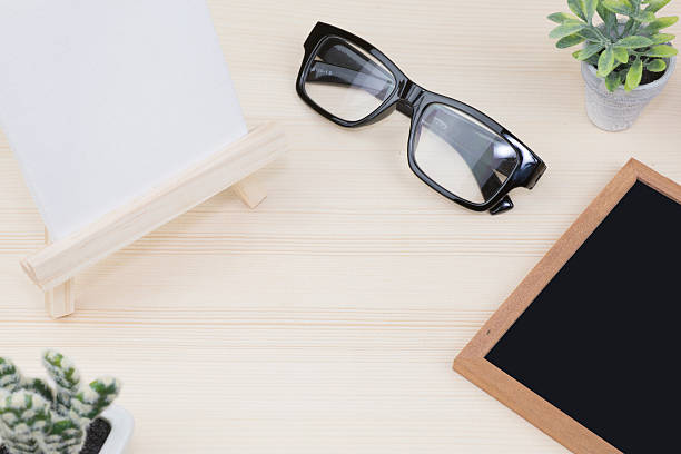 istock Desk of miscellaneous goods 601372338