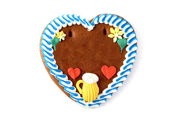 istock Beer Fest gingerbread heart cake with copy space 601394012