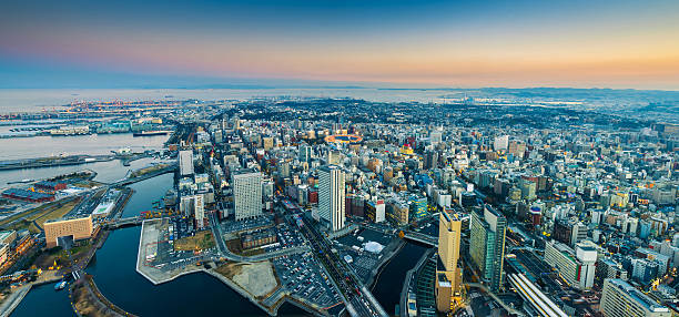横浜市街並みの空中パモーラマ風景 - 横浜 ストックフォトと画像