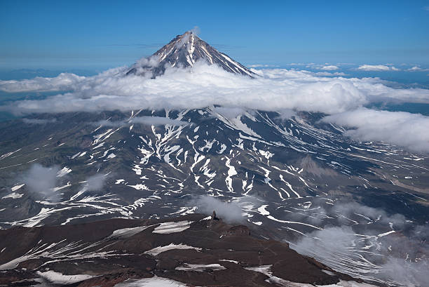 istock Top of Koryaksky Volcano seen from Avachinksy Volcano 601399160