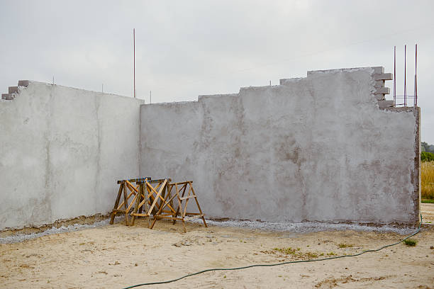 istock Construction of the new warehouse 601916426