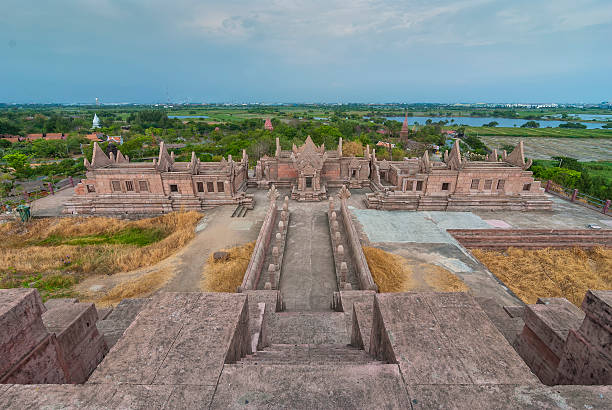 città antica in thailandia - sanphet palace foto e immagini stock