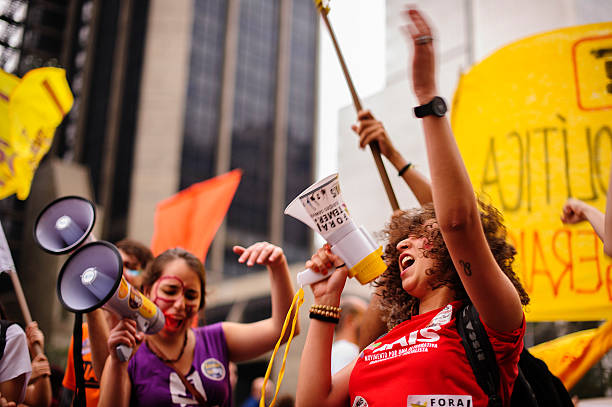 putsch in brasilien - picket line fotos stock-fotos und bilder