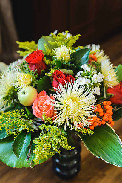 istock amazing autumn bouquet 601931646