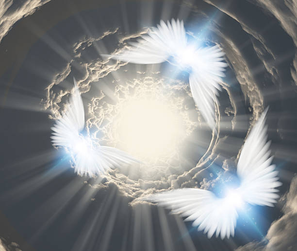 anjos em túnel de nuvens - dreams cloud angel heaven imagens e fotografias de stock