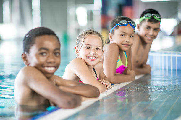 istock Group of Friends in the Pool 603190100