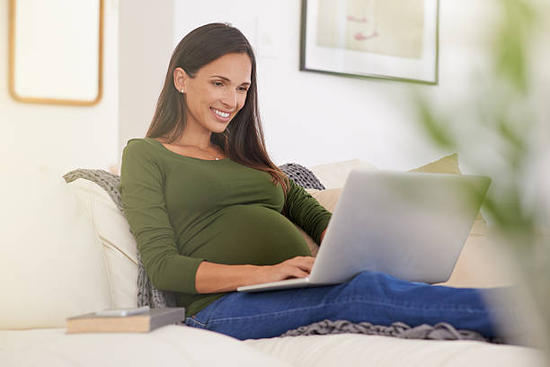 istock So much support for a soon to be mom online 603257056