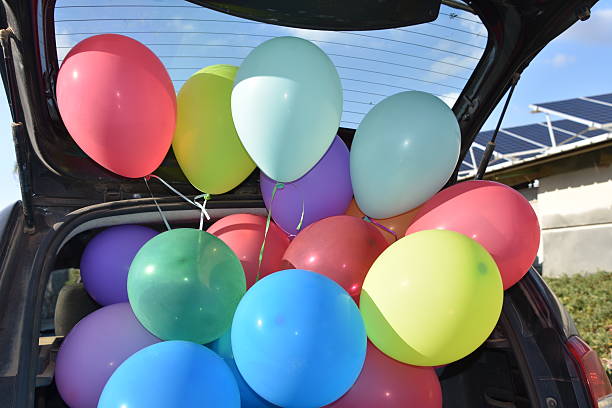 Take out of the car helium balloons