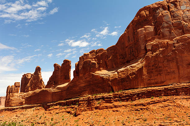 istock arches national park in the morning 603295114