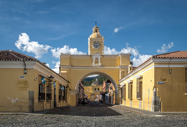 istock Santa Catalina Arch - Antigua, Guatemala 603890358