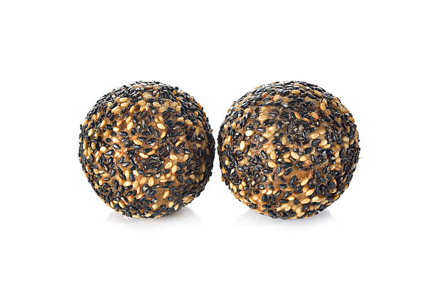 istock fried mung bean with black sesame ball on white background 603901802