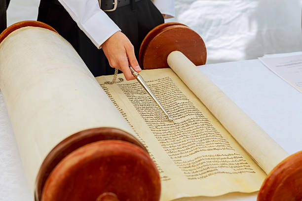 istock Torah at Bar Mitzvah 5 SEPTEMBER 2016 USA 603902788
