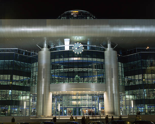 istock Modern Southern railway station in Kiev 603986706