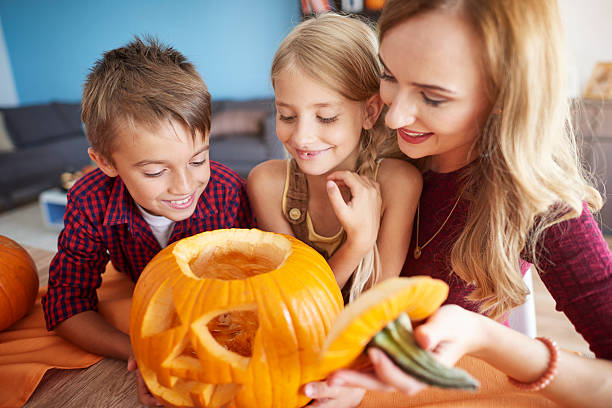 istock Looking at the interior of the pumpkin 603994578