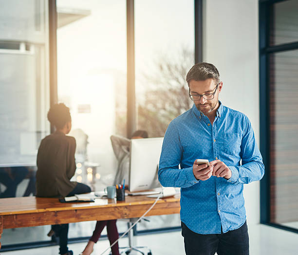 istock Handling business wherever, whenever 604003988