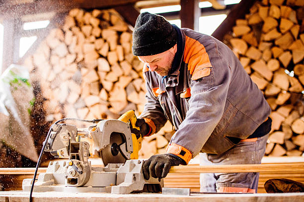 Man Using Saw 370+ Circular Table Saw Pictures Stock Photos, Pictures & Royalty-Free ...