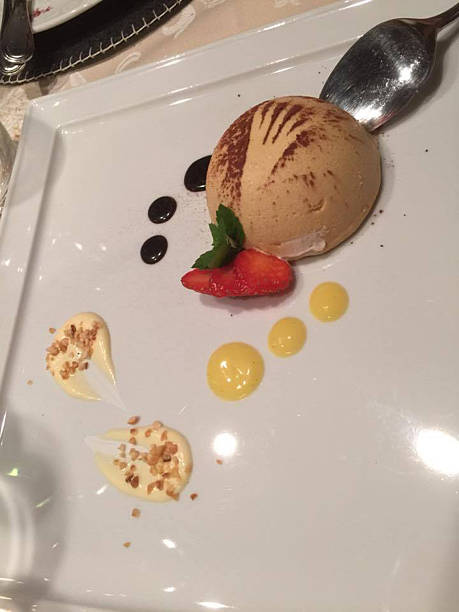istock Haute cuisine ice cream 604334298