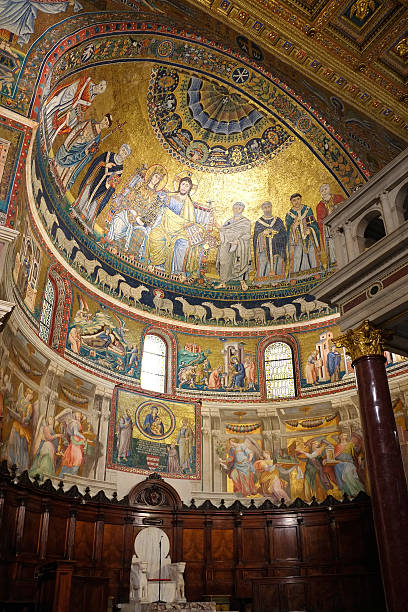 istock Rome - Basilica Santa Maria in Trastevere 604366602
