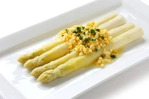 Photo of white asparagus flemish style