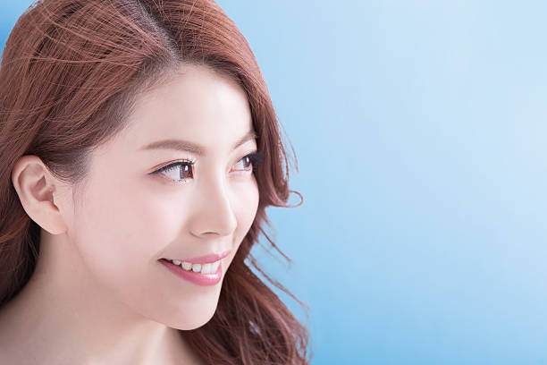 istock Beauty woman look something 604376132