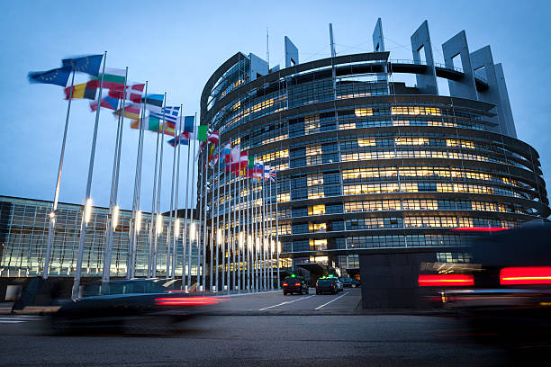 El edificio del Parlamento Europeo en Estrasburgo, Francia - foto de stock