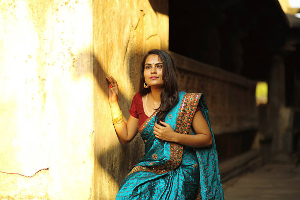istock Traditionally Dressed Hindu Woman 604896586