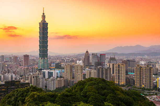 istock Taipei, Taiwan Skyline 605750216