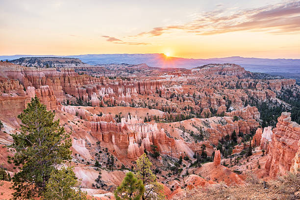 istock Bryce Canyon Amphitheater At Sunrise 605751176
