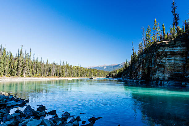 istock Athabasca Falls, Icefield Parkway, Jasper National Park 605759742