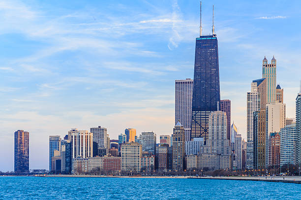 istock Chicago downtown skyline at dusk. 605775216