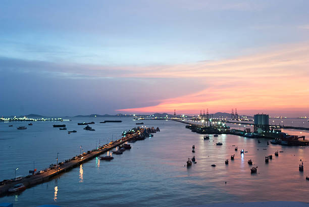 istock sunset at seaport more ship waiting 605779034