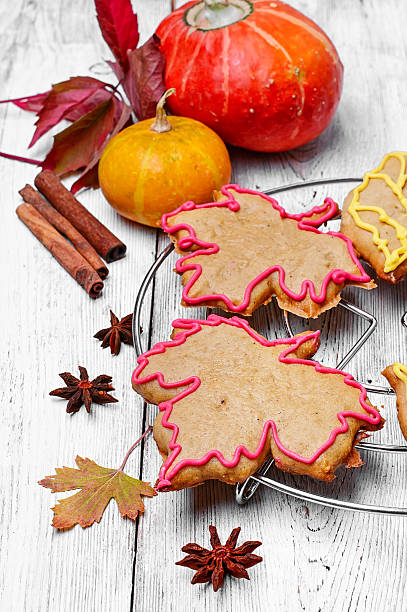 istock Symbolic autumn cookies 605782018