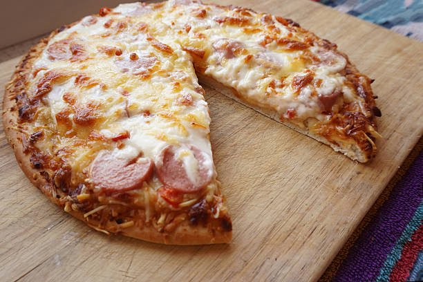 istock tasty and healthy pizza 605988982
