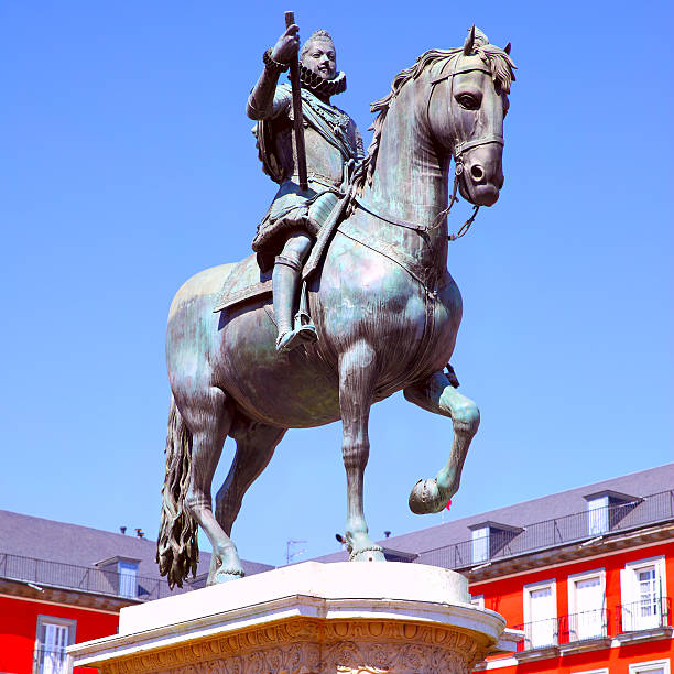 istock Statue of King Philip III 605997722